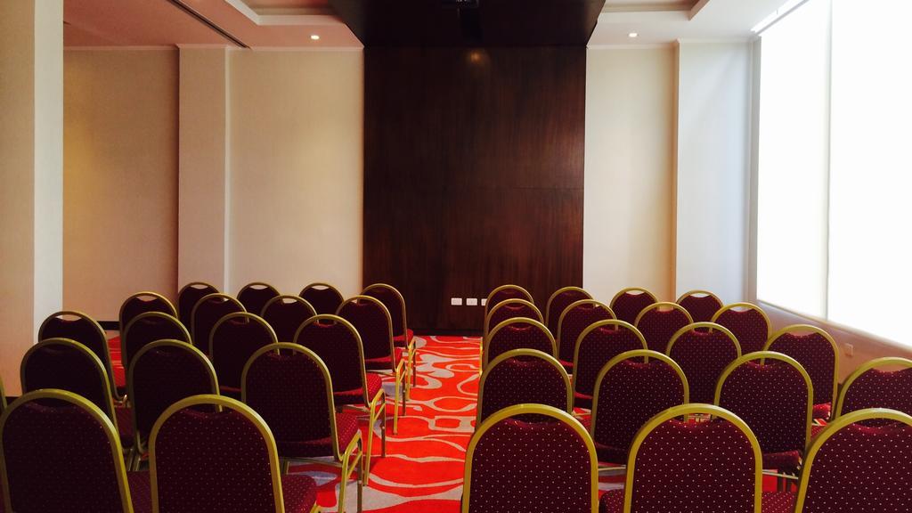 Carnaval Hotel Casino Encarnación Buitenkant foto Meeting room