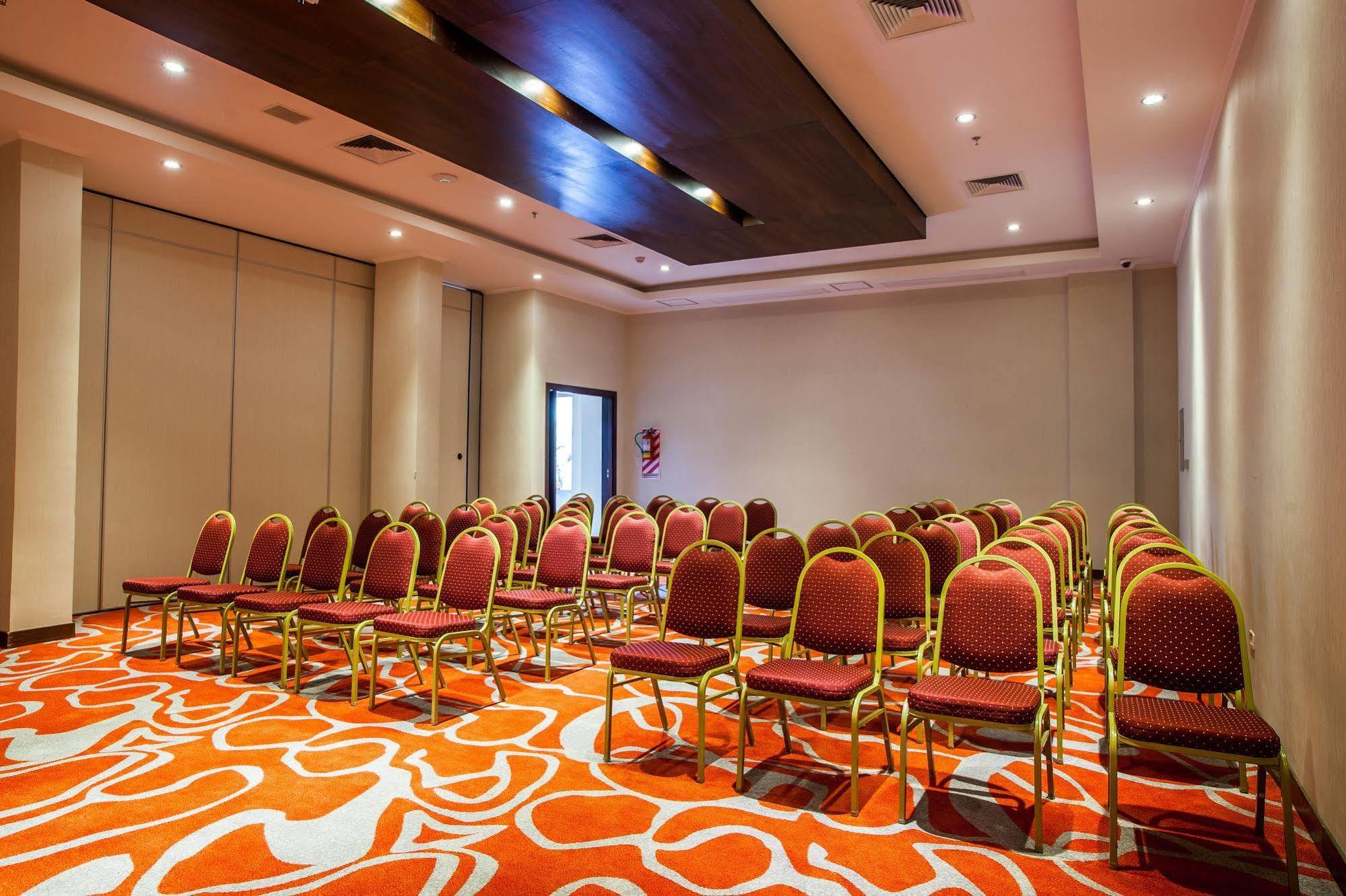 Carnaval Hotel Casino Encarnación Buitenkant foto Meeting room
